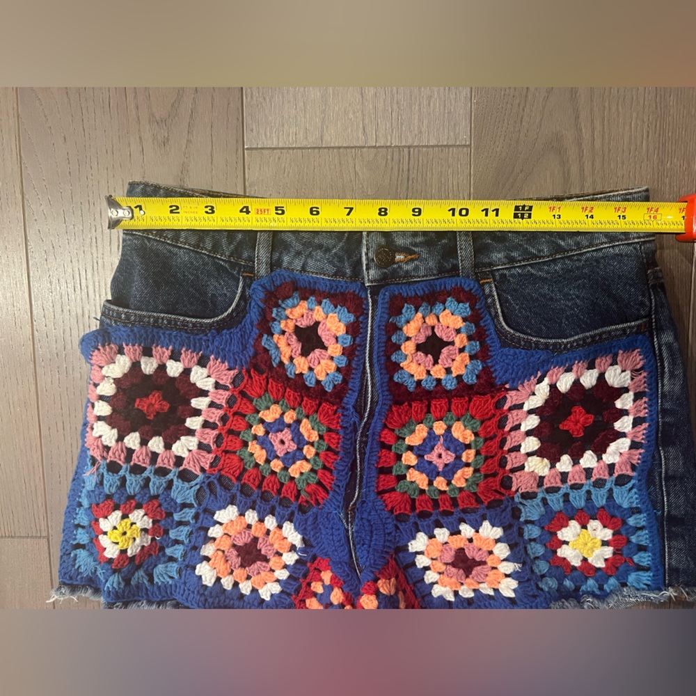 Farm Rio Colorful Crochet Knit Denim Jeans Shorts - 31 - Picture 11 of 12